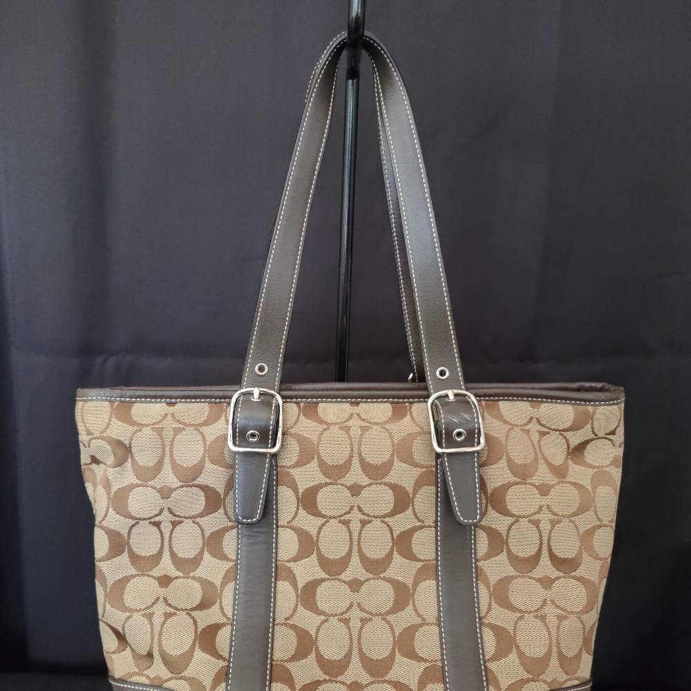 Classic COACH Signature Logo Purse/Tote - Picture 2 of 5